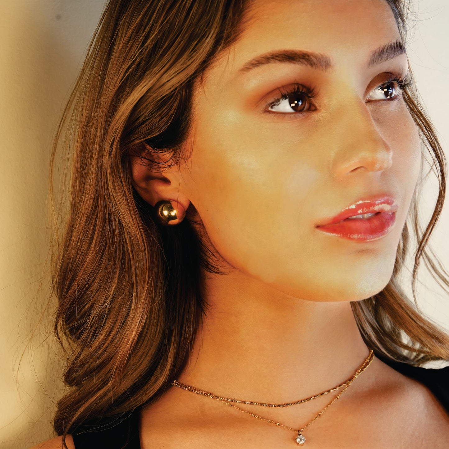 AUGUSTA Gold : Boucles d'oreilles clous sphériques contemporaines