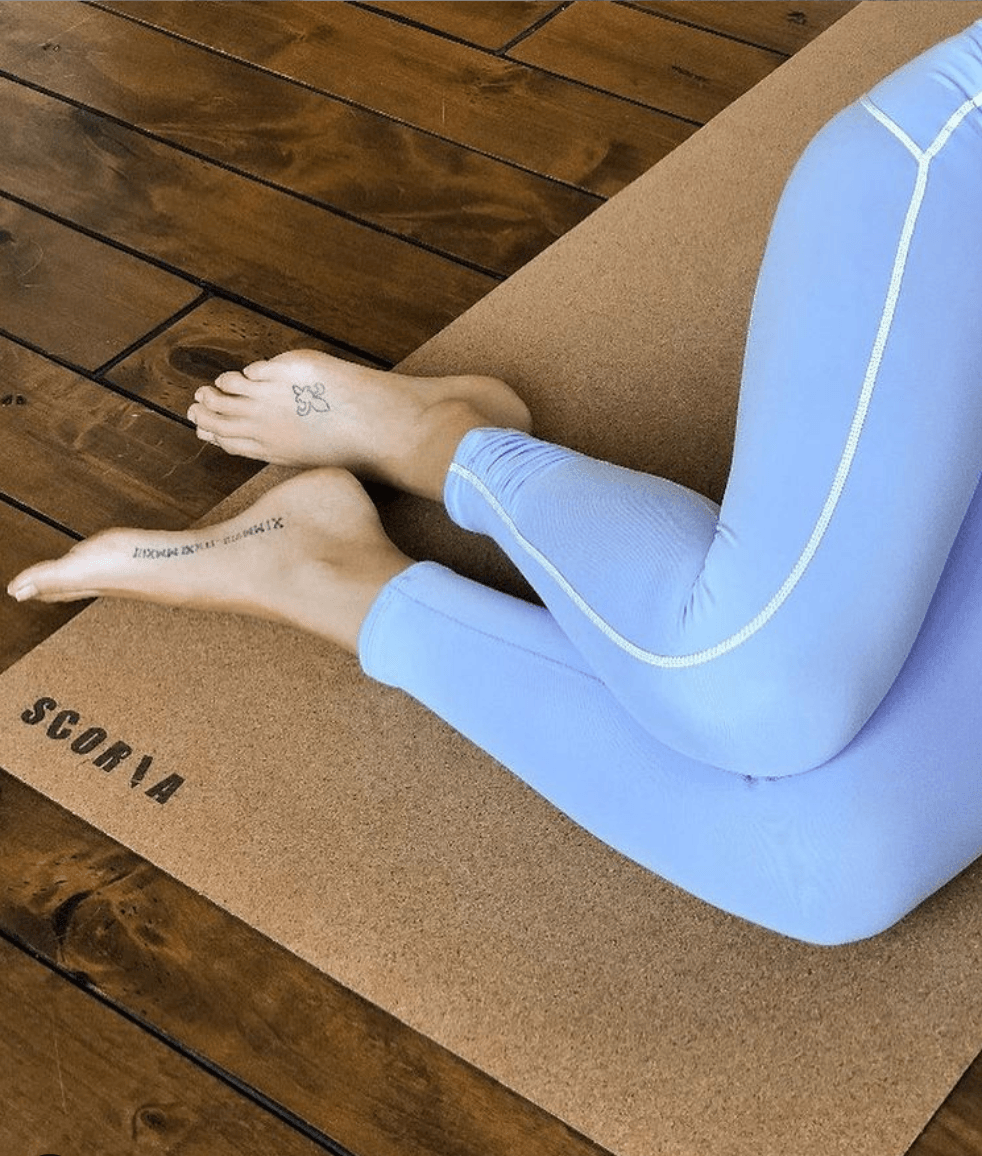 Tapis de yoga en liège essentiel pour le voyage | 2MM
