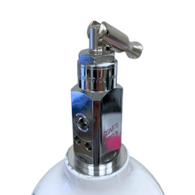 Medical Oxygen Tank – Aluminum D Cylinder, 15.0 Cu. Ft. / 425L with Toggle Valve