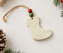 Décoration Chaussette de Noël Faite à la Main en Argile et Sable de Plage de la Nouvelle-Écosse