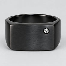 Bague chevalière homme SteelTime en acier inoxydable noir avec détail pierre