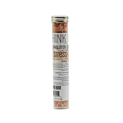 Détendez-vous avec le sel rose de l'Himalaya de Think Pink