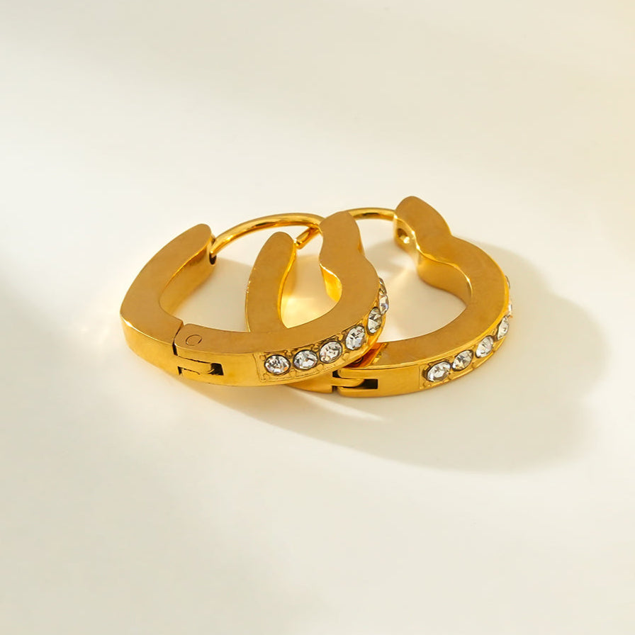 Style TENDER Gold : Mini créoles cœur pavées de zirconiums