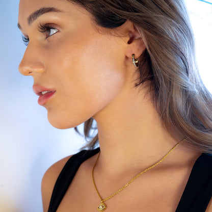 Style TENDER Gold : Mini créoles cœur pavées de zirconiums
