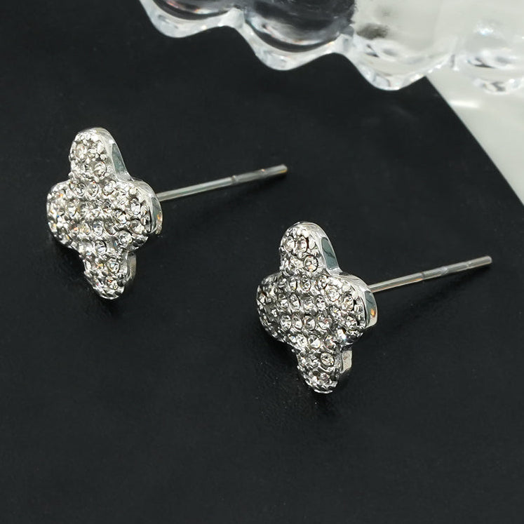 TREMBLANT Or Blanc (ton argenté) : Boucles d'oreilles clous en Zirconia Cubique (CZ) pavé éblouissantes – Un éclat élégant jour et nuit