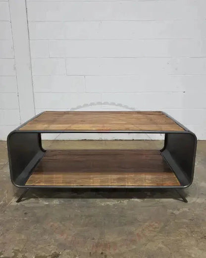 Table basse rétro bois recyclé et acier