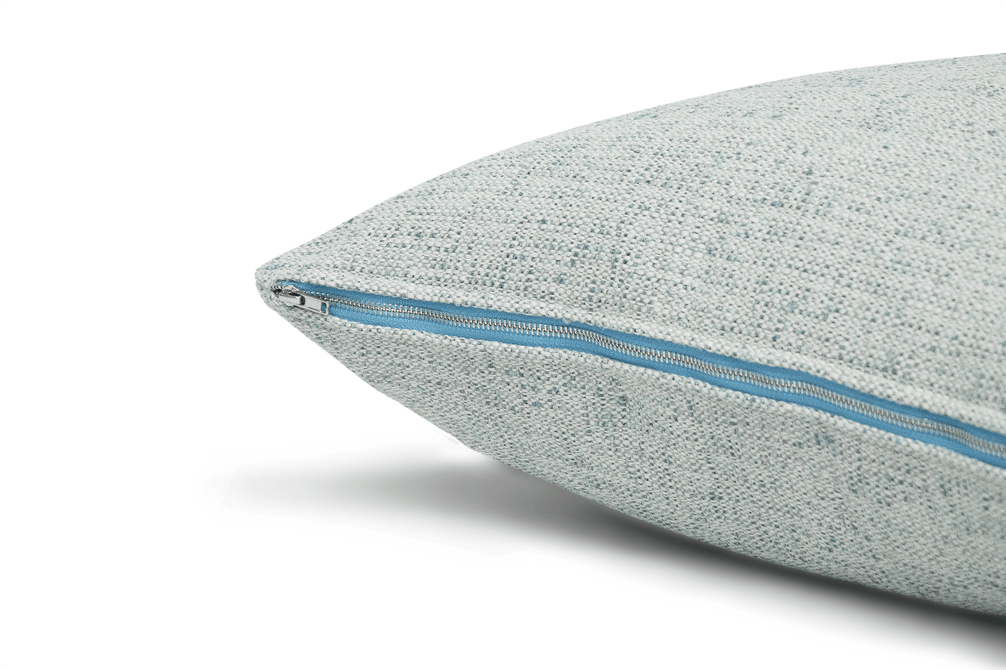 Housse de coussin en tweed couleur eau