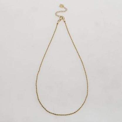 ULYANA : Collier chaîne torsadée en or - 20 pouces