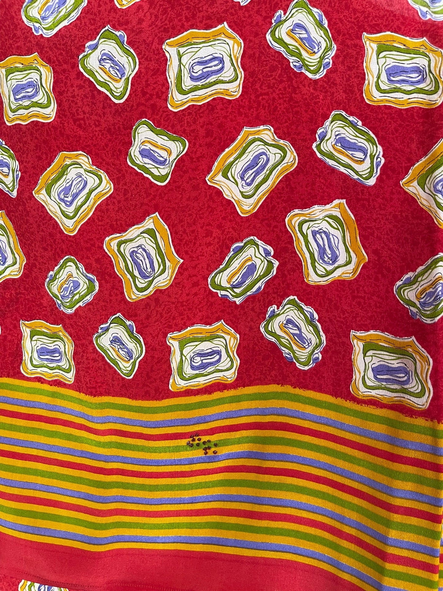 PRC6924 Top en pure soie asymétrique Avatar