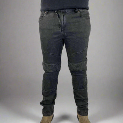 Jean de moto blindé pour homme. Jean en denim avec armure de genoux et de hanches certifiée CE.