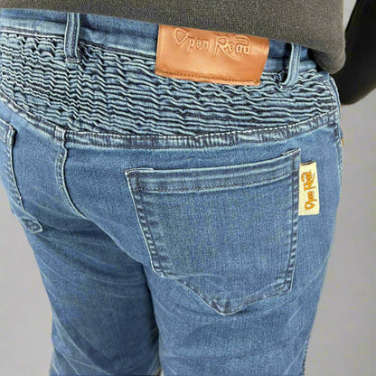 Jean de moto blindé pour homme. Jean en denim avec armure de genoux et de hanches certifiée CE.