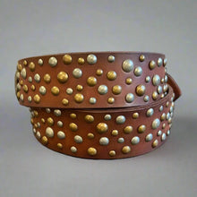 Ceinture en cuir pleine fleur pour femme avec boucle ovale et clous