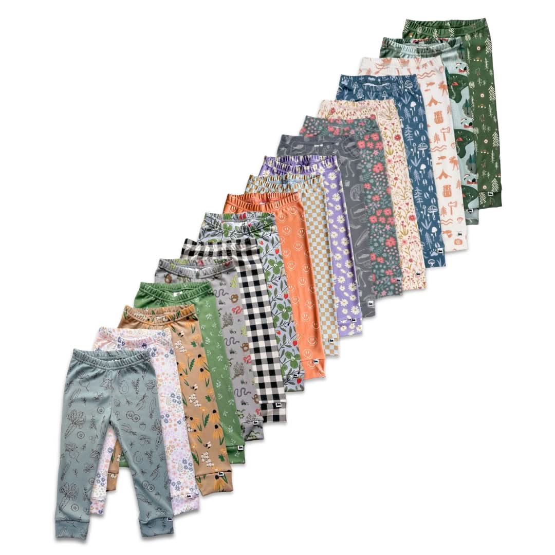 Youth Bamboo Leggings | Orange Smilies
