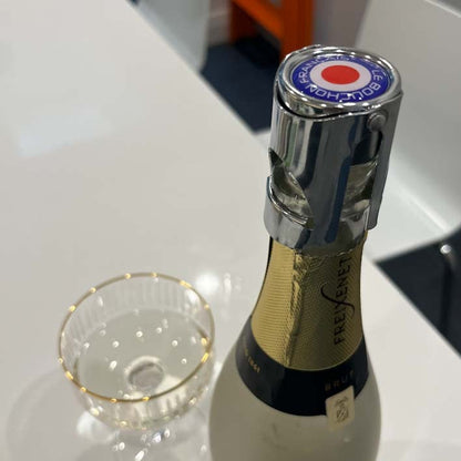 Champagne bottle stopper, le Bouchon Français