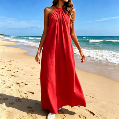 La robe pour femme présente une coupe décontractée sexy avec un dos nu.