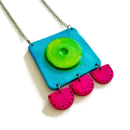 Parure collier et boucles d'oreilles abstraits néon, en pâte polymère faite à la main
