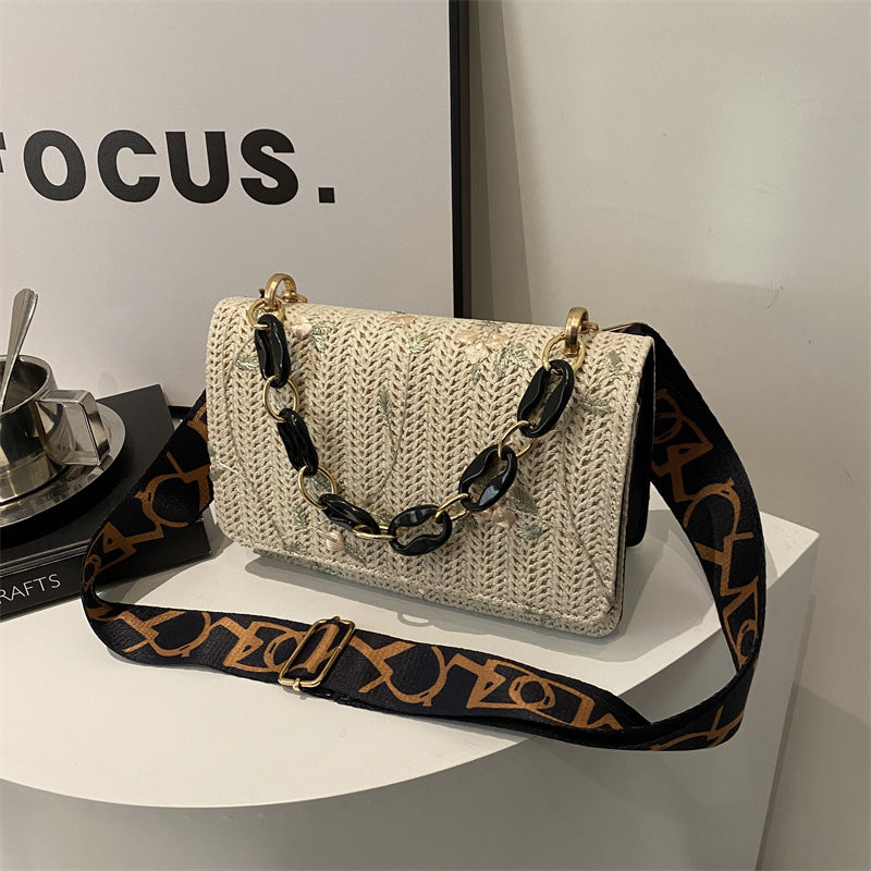 Petit sac bandoulière carré en paille pour femme avec chaîne en acrylique