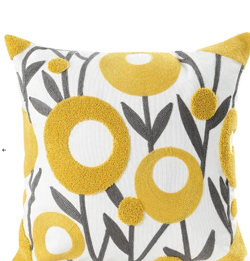 Housse de coussin décorative à broderies florales