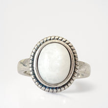 MOONSTONE | Bague en argent sterling 925 et pierre de lune