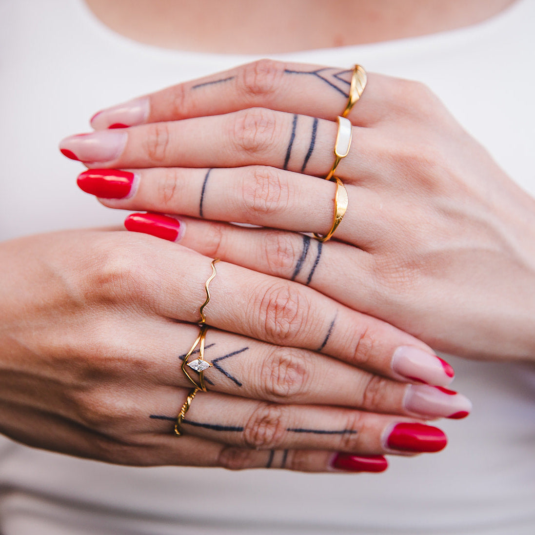 18K Gold Plated Stainless Steel Wavy Ring | NAÏA