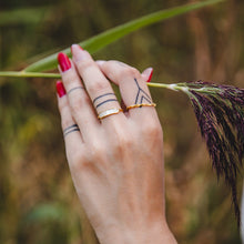 Bague torsadée en acier inoxydable plaqué or 18K | RHÉA