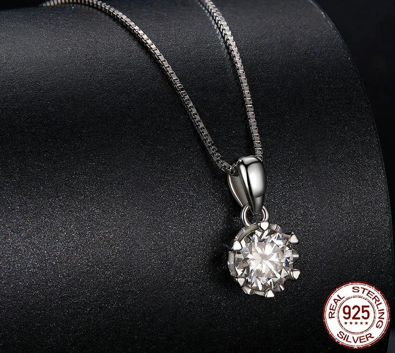 Collier pendentif en argent sterling avec moissanite 1 carat Stellar Shine