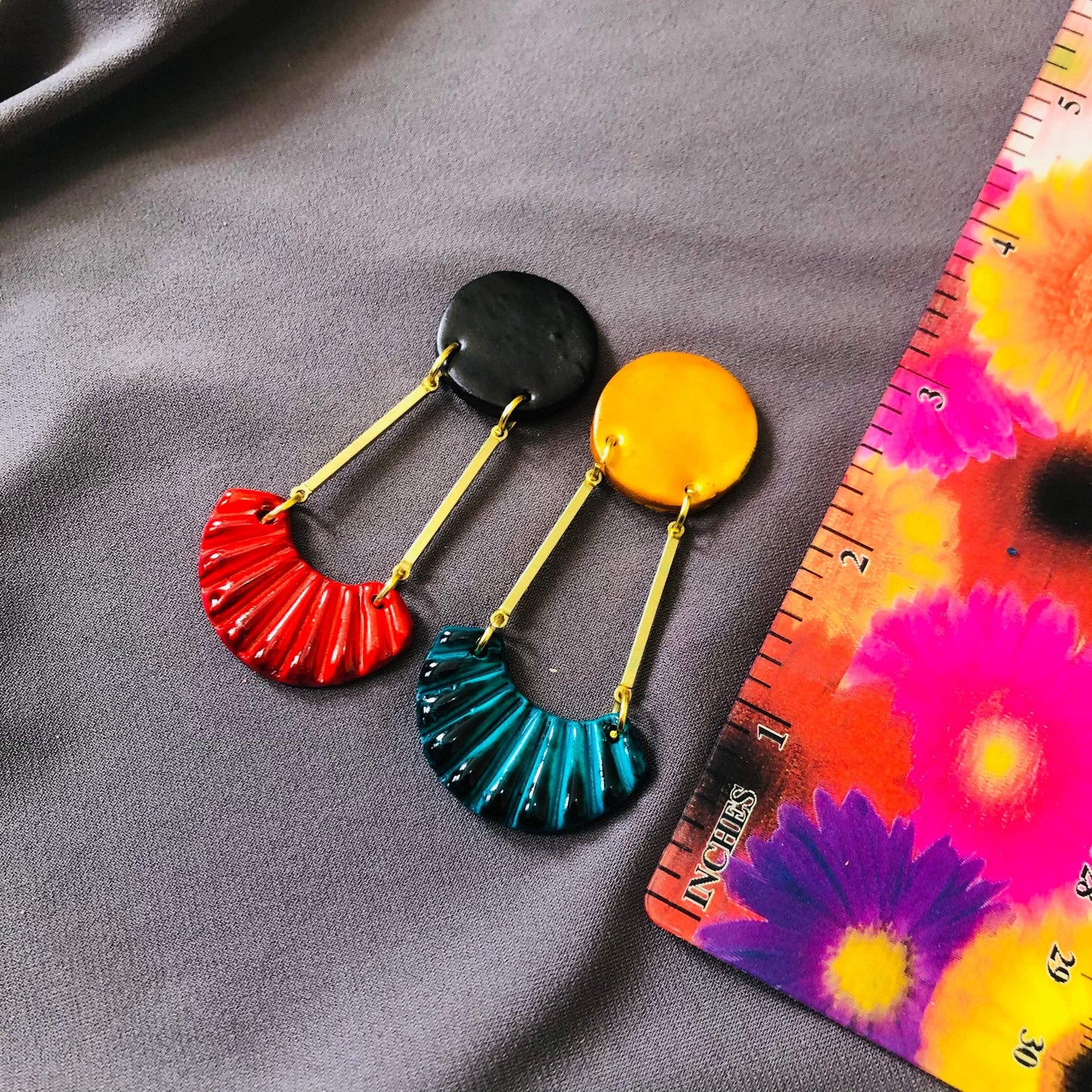Boucles d'oreilles pendantes Art déco, avec clous ou clips – « Kia »