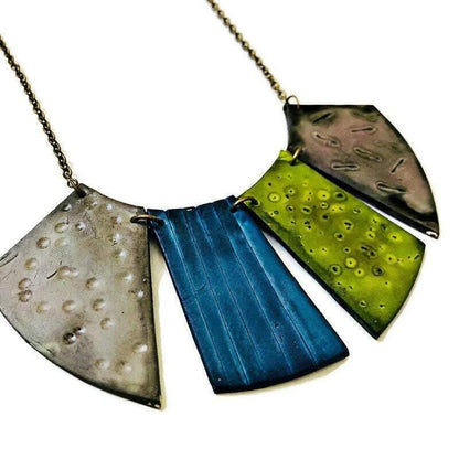 Collier plastron bohème à franges, grand et audacieux, aux couleurs d'automne