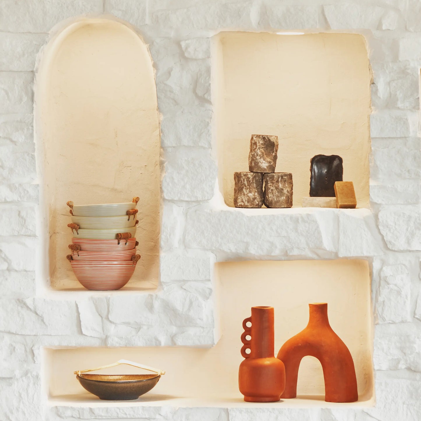 Porte-savon en bois pétrifié
