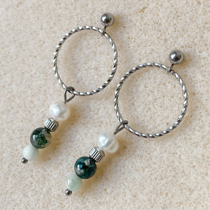 Natural stone and freshwater pearl earrings | CHLORIS