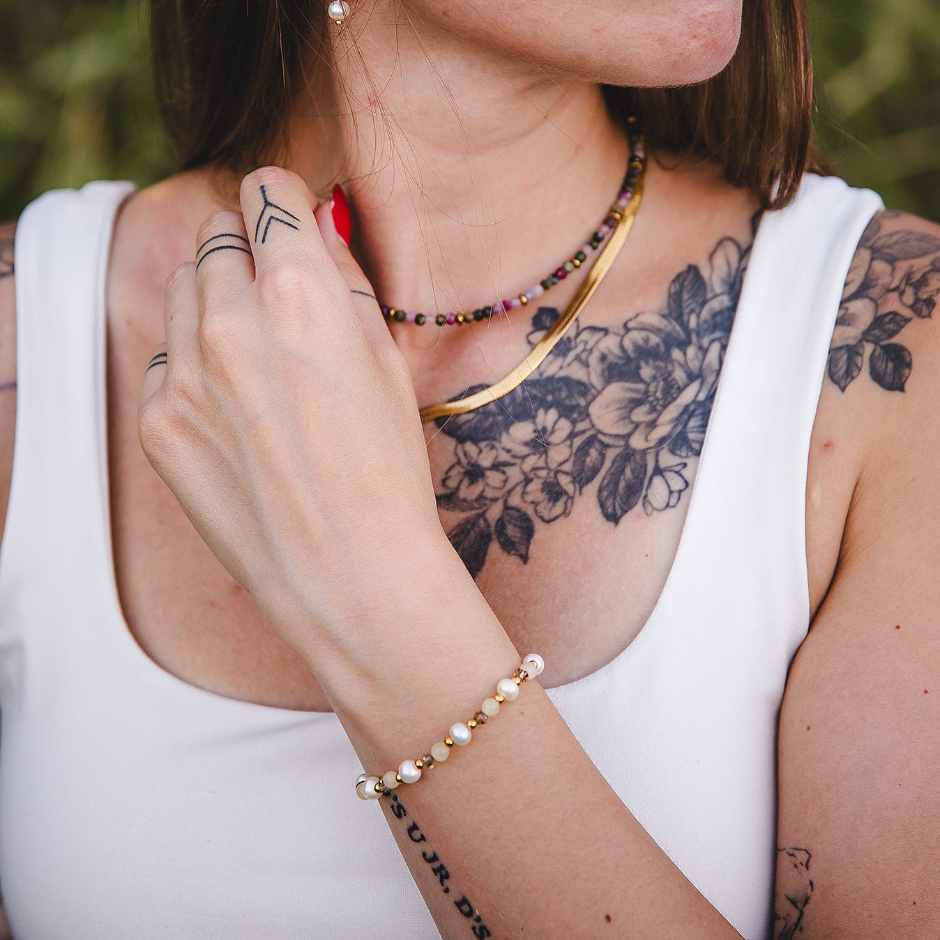 THÉIA | Bracelet fin en perles de jade jaune et perles d'eau douce