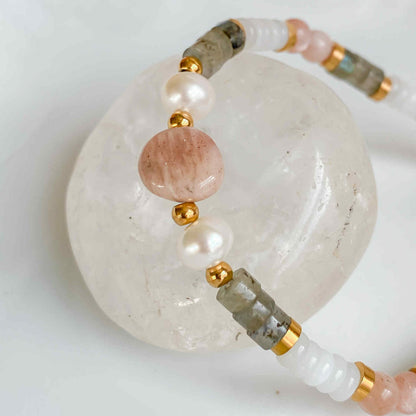 HÉCATE | Natural stones, freshwater pearls and gold-plated stainless steel