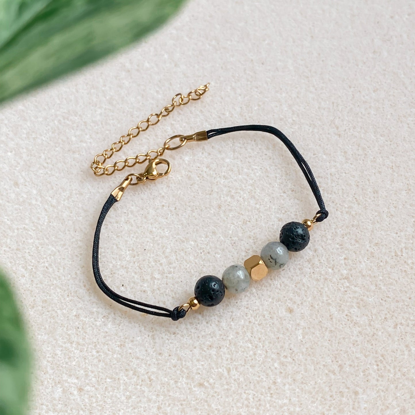 Cord bracelet essential oil diffuser | NOCTIS