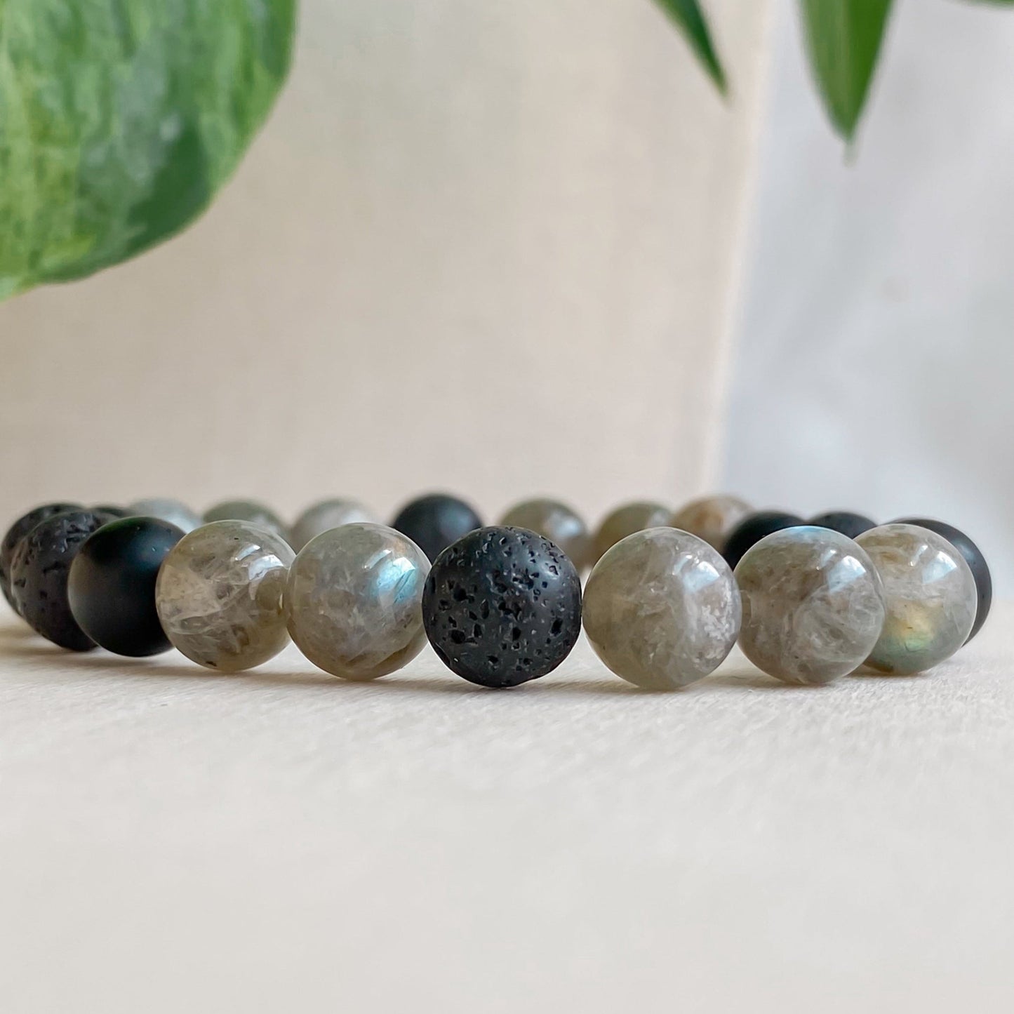 SERENZO | Bracelet diffuseur en labradorite, onyx et acier inoxydable