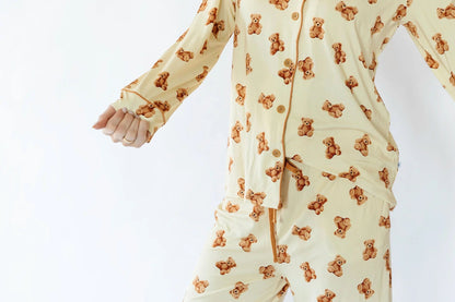 Haut de pyjama adulte à manches longues boutonné en forme d'ours en peluche