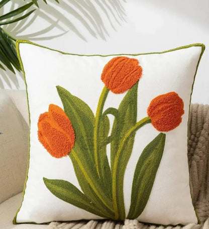 Housse de coussin décorative à broderies florales
