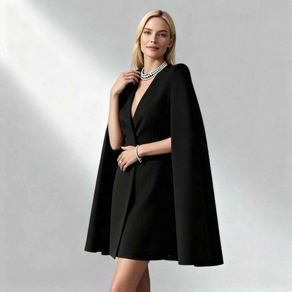Robe blazer courte à cape élégante pour femme, robe habillée de luxe à double boutonnage, col en V, épaules structurées et manches cape fluides.