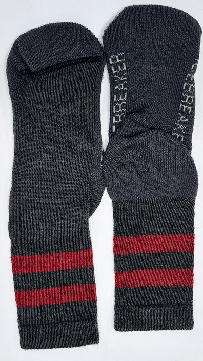 Icebreaker Merino Boys Hike Medium Cushion Red Crew Socks Size 10 Kids