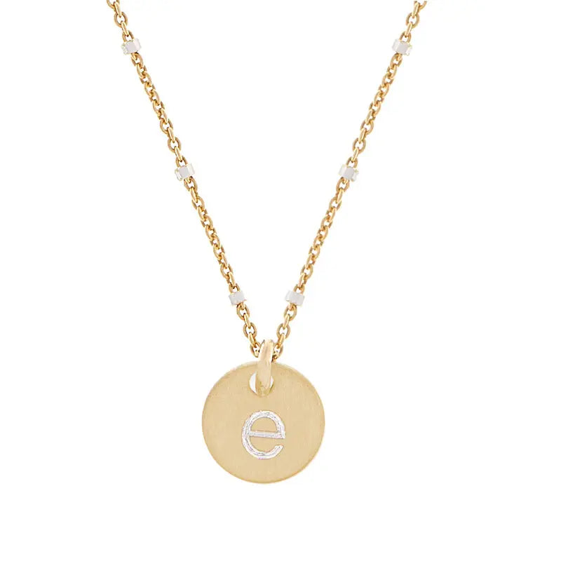 Collier initial étincelant en or jaune