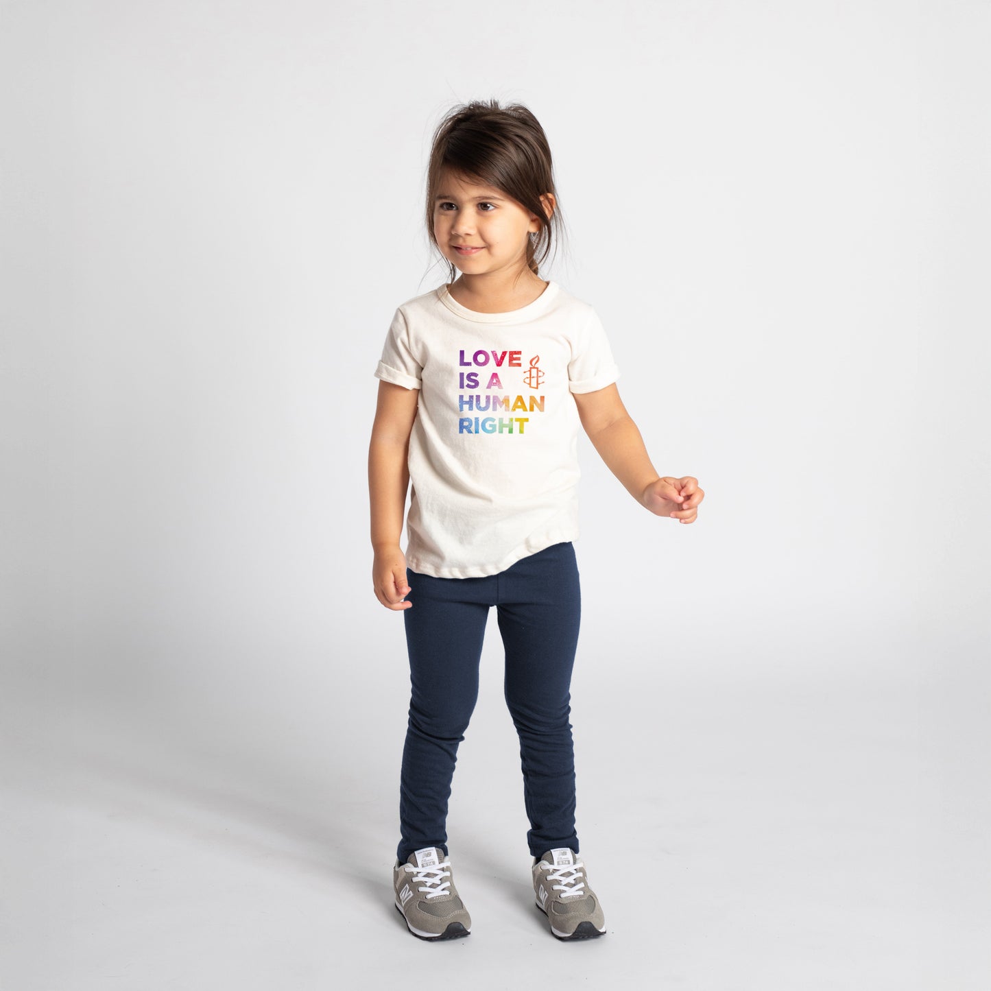 L'amour des enfants est un droit humain T-shirt