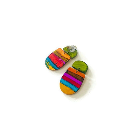 Boucles d'oreilles clip colorées à rayures