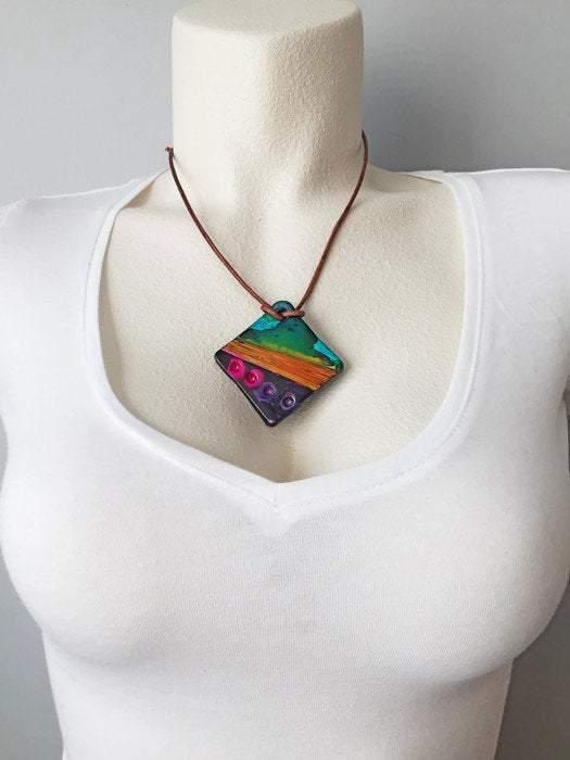 Collier Pendentif Géométrique Abstrait Fait Main | Argile Polymère Colorée