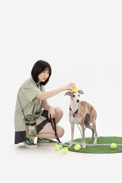 Momopets™ – Sac de transport pour promenade de chien avec distributeur de sacs à déjections