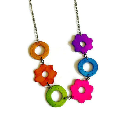 Boucles d'oreilles clips dépareillées avec fleurs
