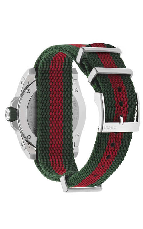 Montre Gucci Dive XL 45 mm pour hommes YA136339