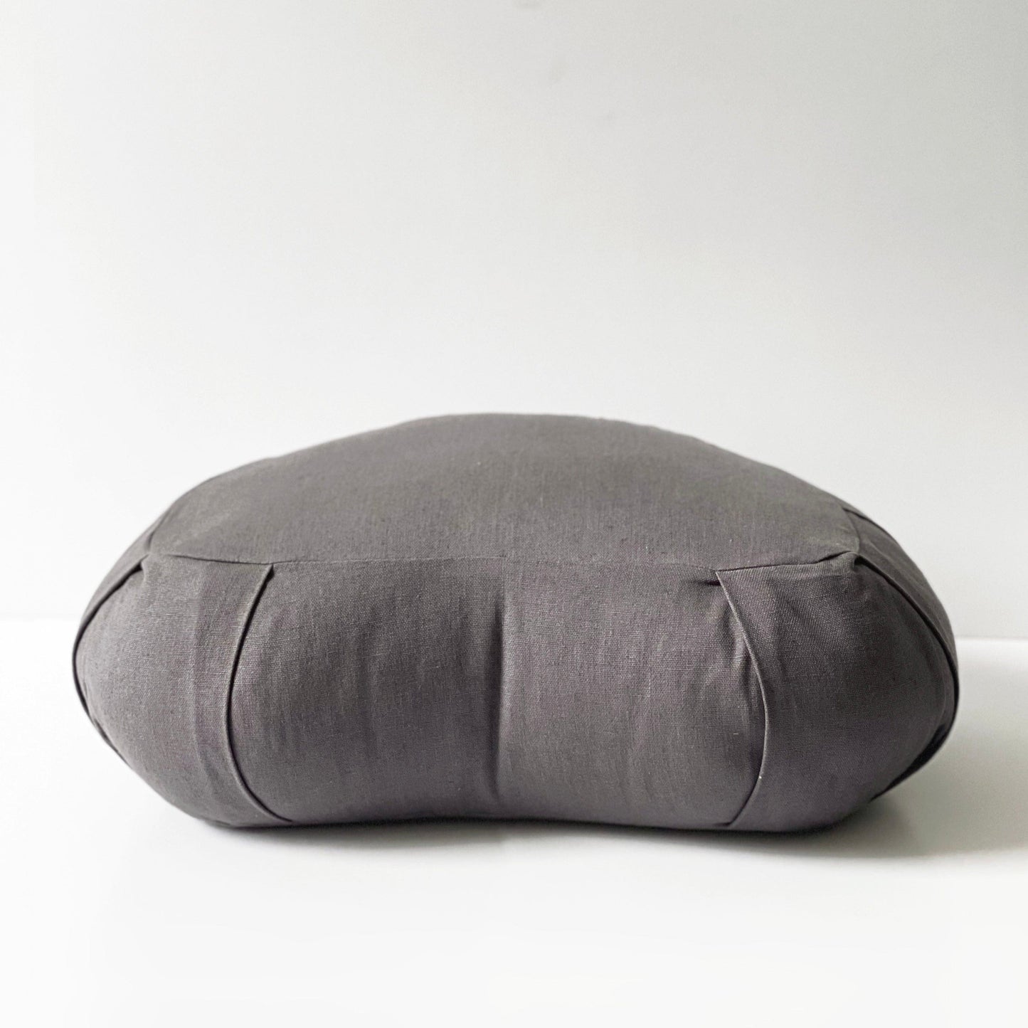 Coussin de méditation en forme de croissant | Gris Ombre