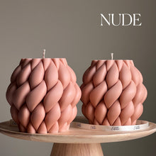 Large Swirl Knot Soy Candle | Trendy Minimalist Pillar Candle