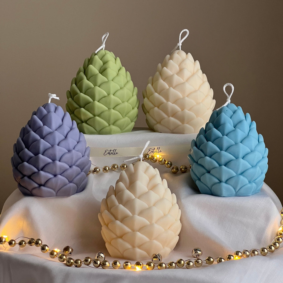 Handmade Pine Cone Soy Candle: Christmas Home Decor