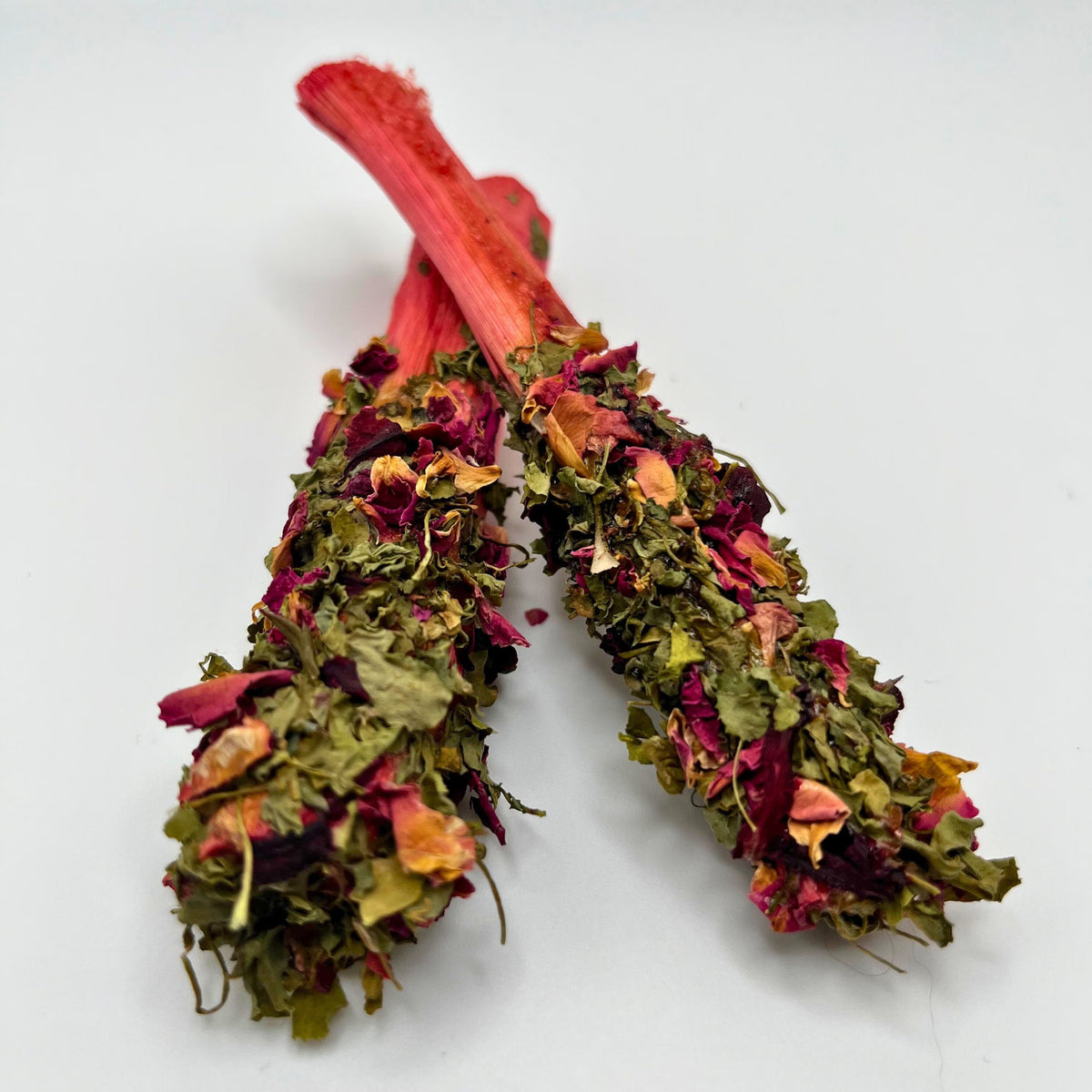 Floral-Dipped Sweet Bamboo Sticks