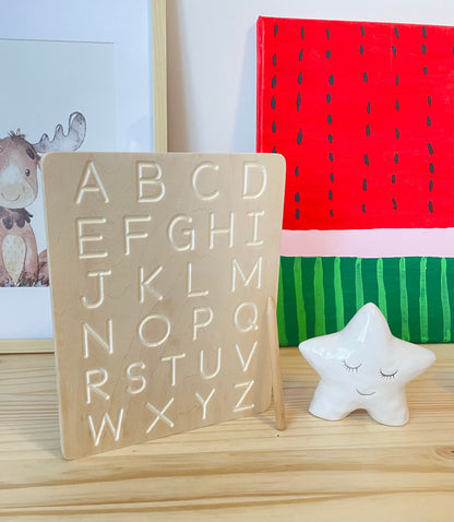 Tablette d'apprentissage en bois (alphabet et chiffres) avec stylet en bois